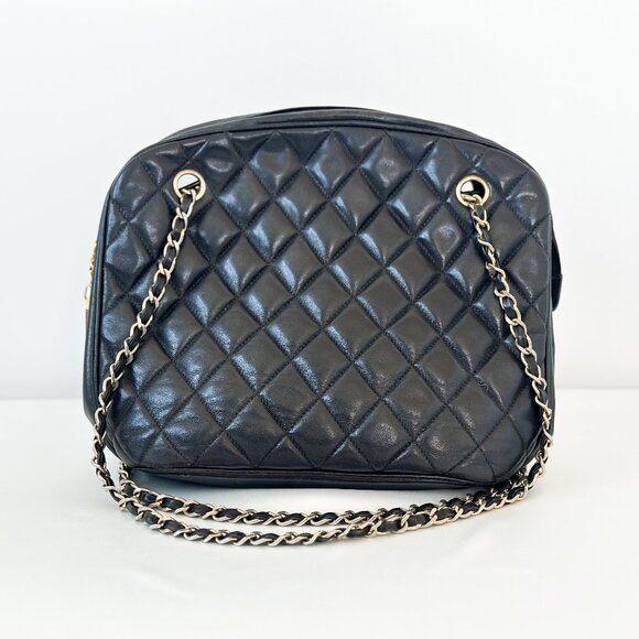 CHANEL Handbags - Chanel Quilted Black Bag